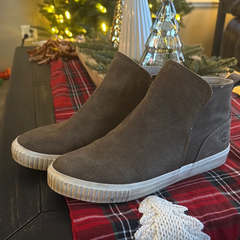 Men's Timberland Gray Suede High-Top Sneakers